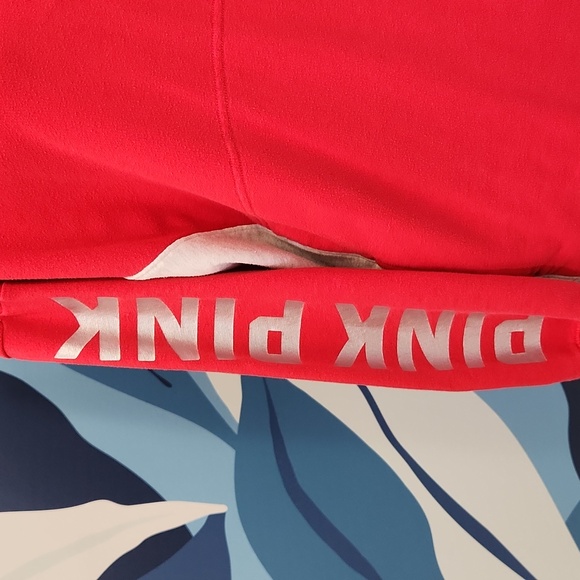 PINK VS red and grey pullover sweatshirt size Medium - Picture 2 of 7